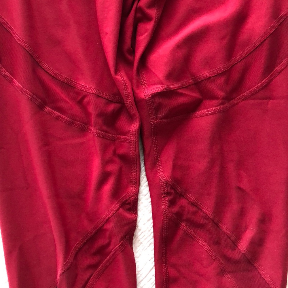 Red 7/8 workout leggings
